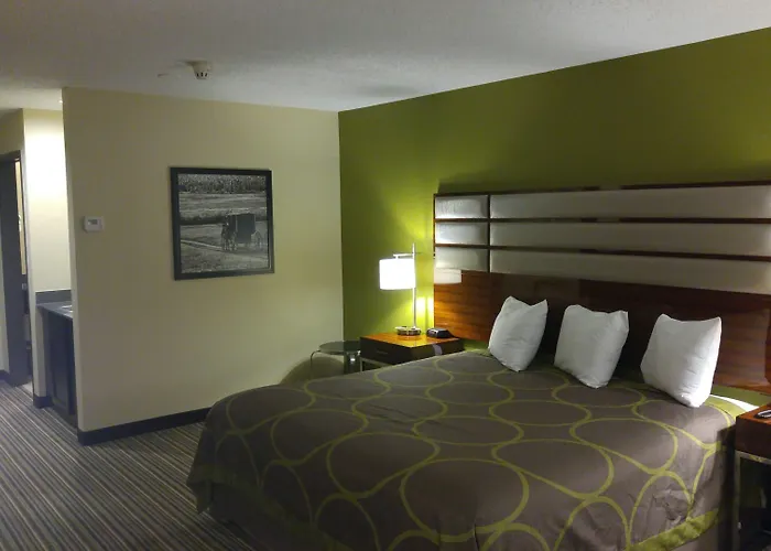 Super 8 By Wyndham Copley Akron